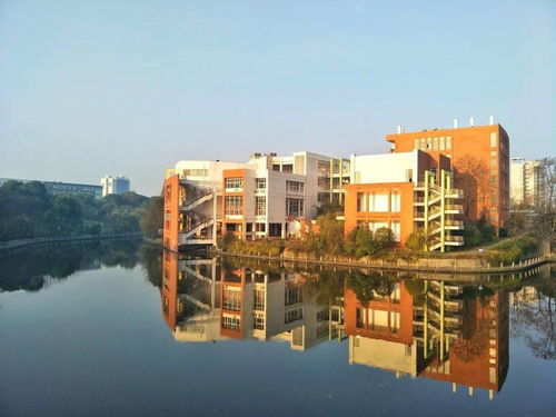 南昌大學100周年校慶logo和系列文創產品征集啟事